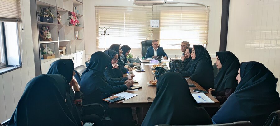 برگزاری نشست هم‌افزایی کارگروه سلامت بهزیستی دزفول با محوریت برنامه‌های پیشگیرانه