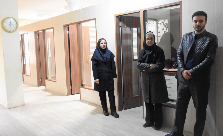 مرکز جامع مشاوره - 9 بهمن