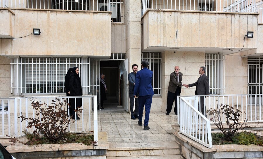 مرکز جامع مشاوره - 9 بهمن