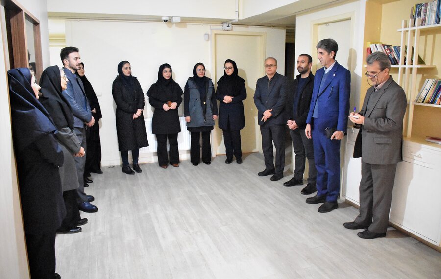 مرکز مشاوره و خط ۱۴۸۰ باید به جامعه معرفی شود