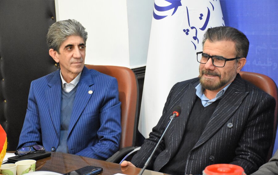 نشست با معاون استاندار - 9 بهمن