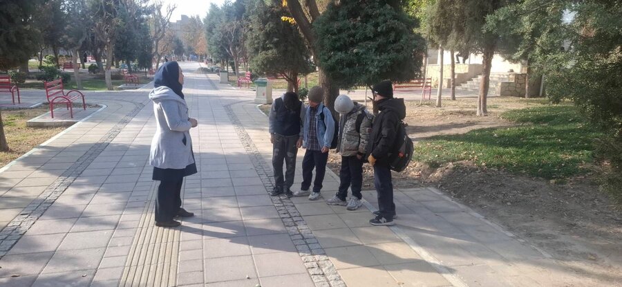 شهر قدس | استقرار اورژانس اجتماعی بهزیستی در محلات کم‌برخوردار شهرستان 