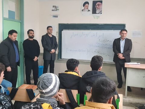 اصلاندوز| بازدید رئیس اداره بهزیستی شهرستان اصلاندوز از کارگاه آموزشی گروههای همیار