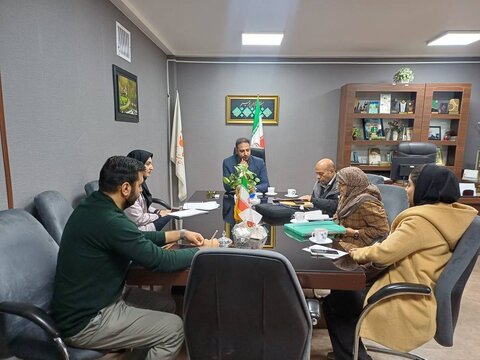 شیراز| بررسی مسائل مربوط به مراکز توانبخشی با حضور مدیر بهزیستی شیراز