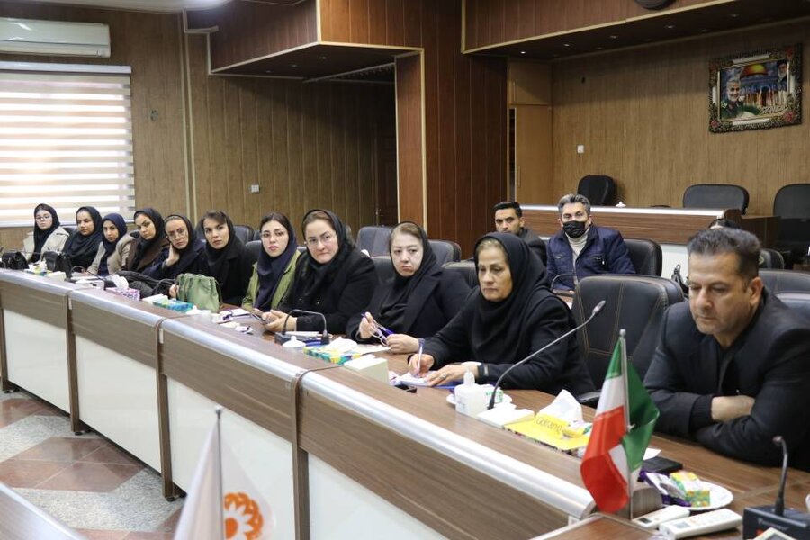 تبیین برنامههای پویش سلام محله با حضور تسهیلگران و مراکز مثبت زندگی در ارومیه