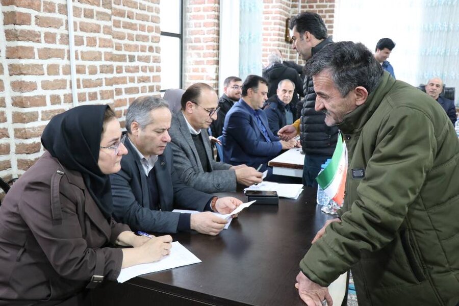 دیدار مردمی و محلهمحور استاندار آذربایجانغربی با اهالی محله الواج ارومیه