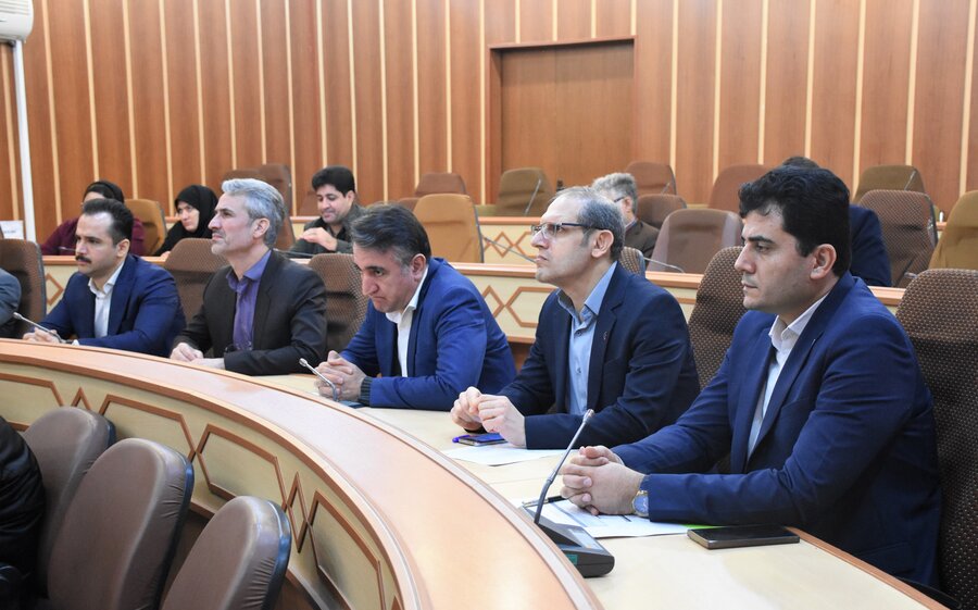 اشتغال - 11 بهمن ماه