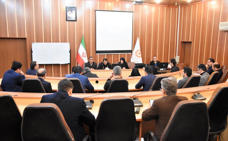 نشست کارگروه اشتغال شهرستان کرمانشاه