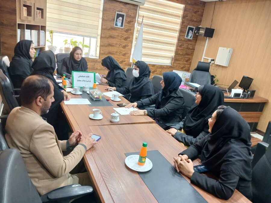 زرین دشت|برگزاری جلسه توجیهی پویش «سلام محله» با حضور مسئولین مراکز مثبت زندگی