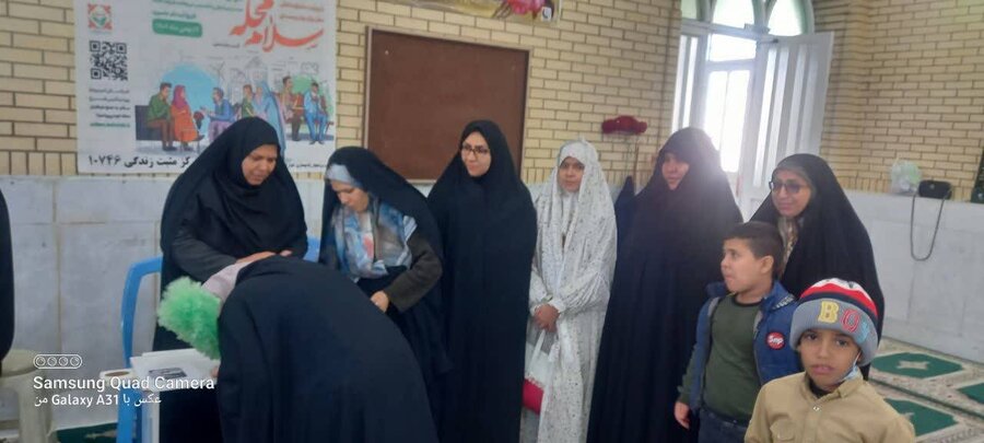 سروستان | حضور کارکنان بهزیستی در نماز جمعه 