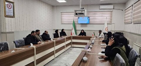 جلسه هماهنگی ویژه برنامه های دهه فجر در بهزیستی شاهین‌دژ