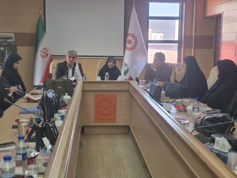 اتمام دوره آموزشی خودمراقبتی برای بانوان شاغل در بهزیستی قم