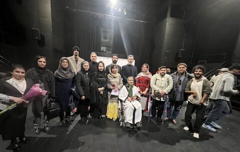 تئاتر «در کوچه خوشبختی» نماینده استان البرز جشنواره تئاتر فجر بود