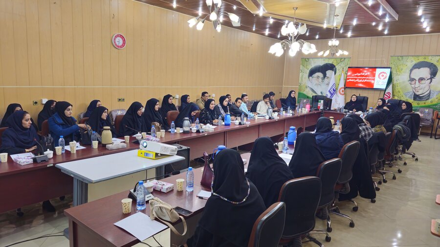 ارتقای مهارت‌های مداخله‌ای مددکاران اورژانس اجتماعی با برگزاری کارگاه تخصصی آموزشی