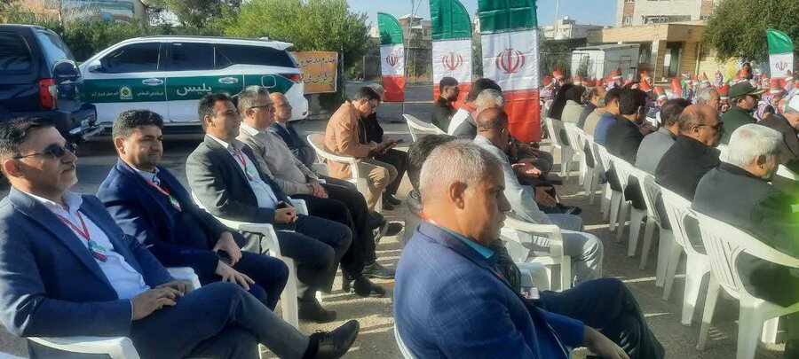 فیروزآباد|برگزاری مراسم زنگ انقلاب و غبارروبی گلزار شهدای فیروزآباد