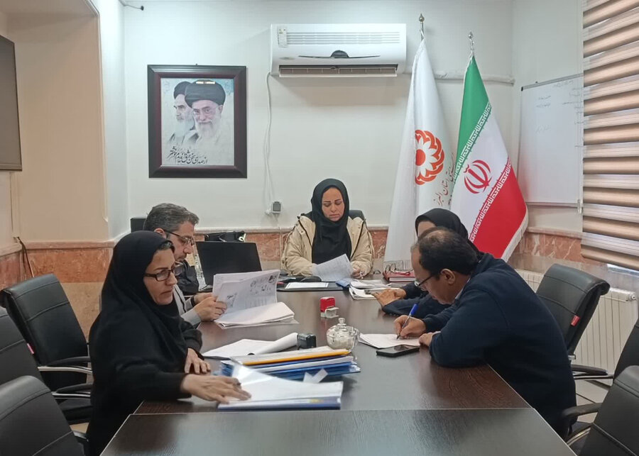 نظرآباد | برگزاری کمیته اشتغال در اداره بهزیستی شهرستان نظرآباد

