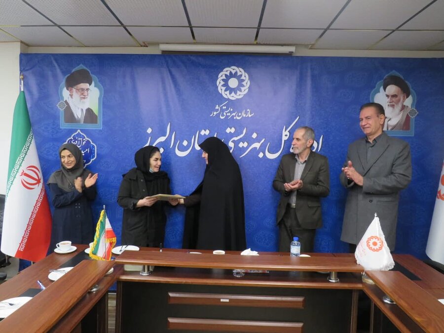 تجلیل از نخبگان دارای معلولیت البرز همزمان با آغاز دهه فجر و بمناسبت روز جوان