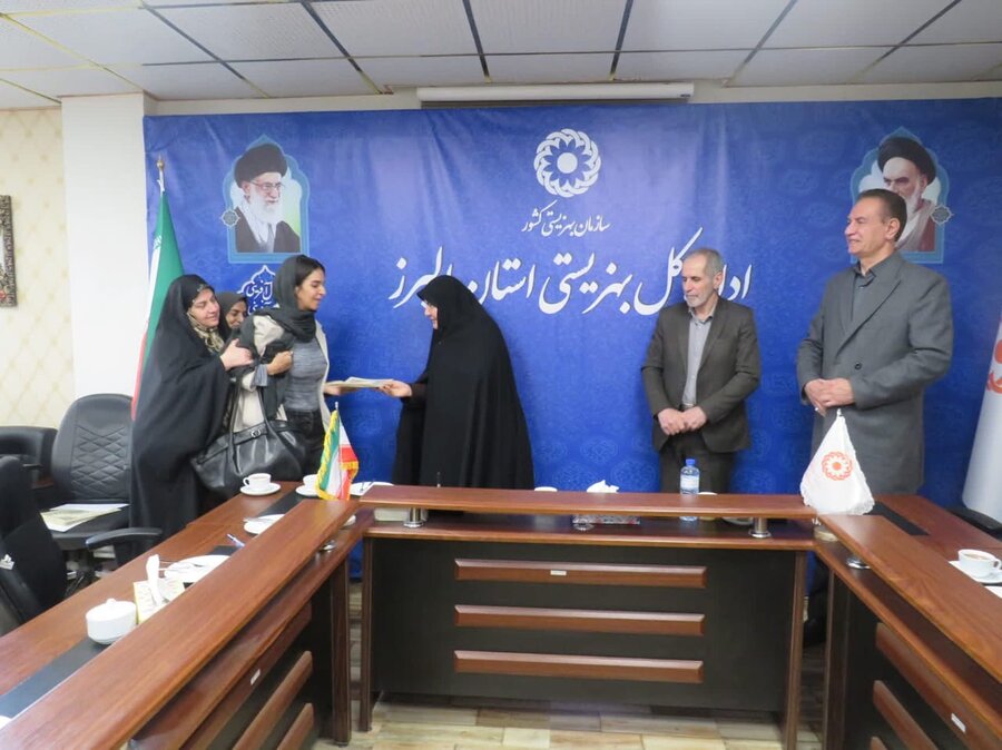 تجلیل از نخبگان دارای معلولیت البرز همزمان با آغاز دهه فجر و بمناسبت روز جوان