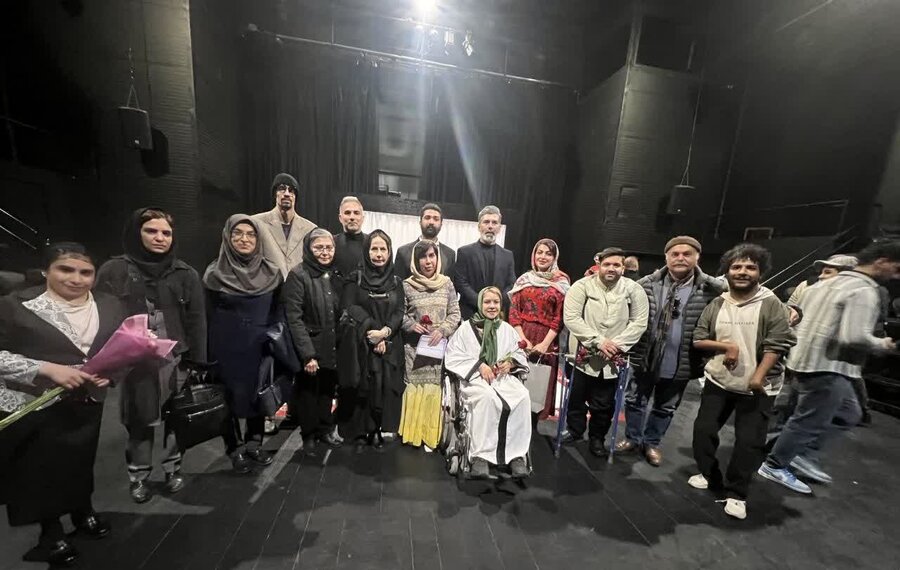 تئاتر «در کوچه خوشبختی» نماینده استان البرز جشنواره تئاتر فجر بود