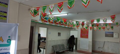 قرچک l جشن نور و امید؛ آذین‌بندی فضای اداره