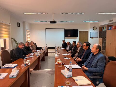 نشست "هیئت اندیشه ورز آسیب‌های اجتماعی "دراستانداری گیلان  تشکیل شد