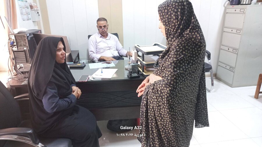 میناب | برپایی میز ارتباطات مردمی بهزیستی همزمان با فرارسیدن دهه فجر