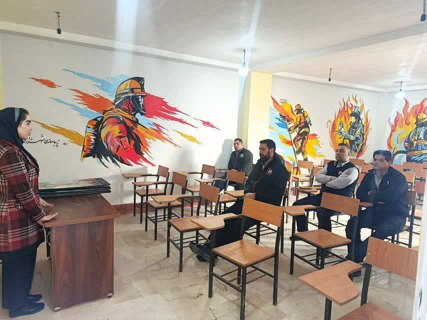 قرچک l رایزنی در مورد پویش «سلام محله» با آتش‌نشانی؛ دعوت به ارتقای ایمنی و تاب‌آوری محلات