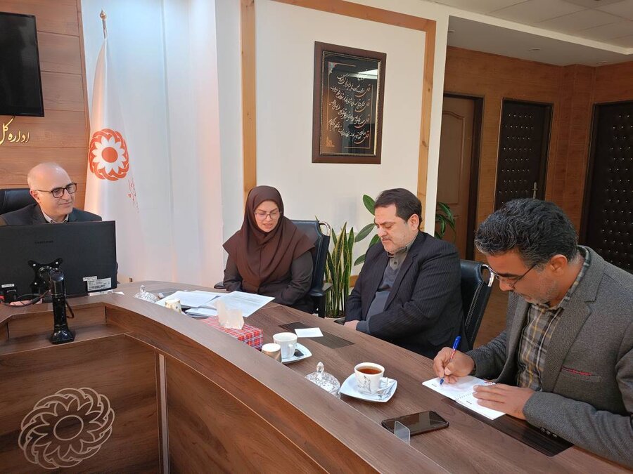 دهه فجر گرامی باد/جلسه برنامه ریزی تقدیر از خیرین بهزیستی استان