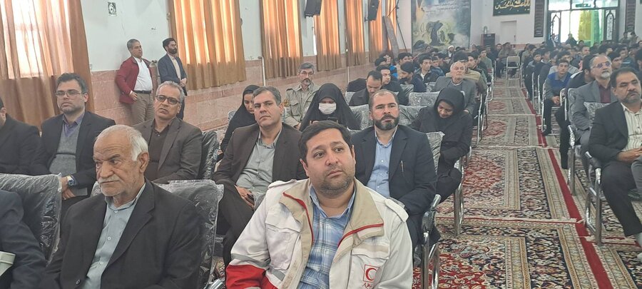 دهه فجر گرامی باد/با حضور استاندار خراسان جنوبی آیین افتتاح و واگذاری مسکن معلولین بهزیستی در شهرستان فردوس صورت گرفت