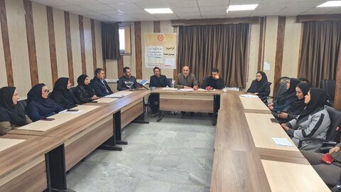 برگزاری جلسه شورای اداری با محوریت پویش سلام محله در اسدآباد