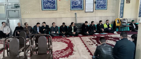 نظرآباد | حضور اداره بهزیستی شهرستان نظرآباد در میز خدمت مردمی دهه مبارک فجر