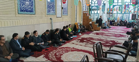 نظرآباد | حضور اداره بهزیستی شهرستان نظرآباد در میز خدمت مردمی دهه مبارک فجر