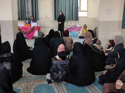 بهارستان | برگزاری کارگاه «خانواده و پیشگیری از آسیب های دوران نوجوانی» در قالب پویش سلام محله