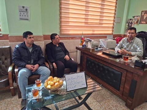 پردیس | برپایی میز خدمت اداره بهزیستی با حضور رئیس اداره بهزیستی به مناسبت آغاز مبارک دهه فجر 