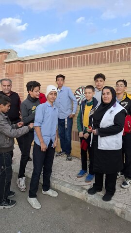 اجرای طرح نشاط اجتماعی توسط کارشناسان اورژانس اجتماعی در مدرسه نیکان ماموت