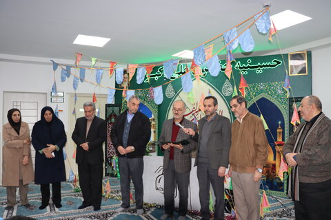 کزارش تصویری  امراسم باشکوه ولادت حضرت مهدی (عج) و قائم آل‌محمد (ص) همزمان با فرا رسیدن شب پرفیض نیمه‌شعبان