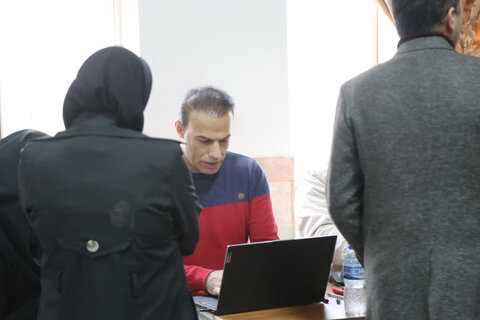 همدان. سلام