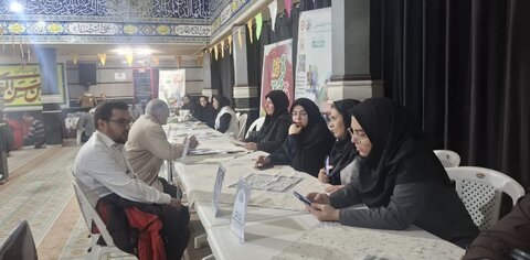 ساوجبلاغ | اجرای پویش ملی «سلام محله» و برپایی میز خدمت پاسخگویی در مسجد جامع شهر هشتگرد