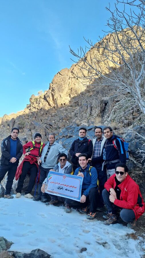 دهه فجر گرامی باد/هم‌نفس با فجر، بر بام باقران