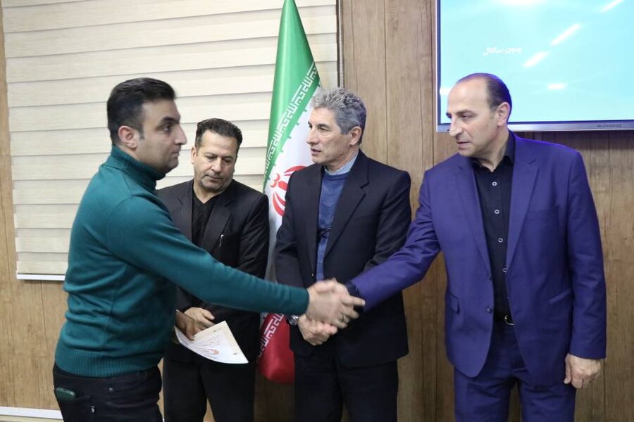 تجلیل از خادمان قرآن در بهزیستی آذربایجان‌غربی
