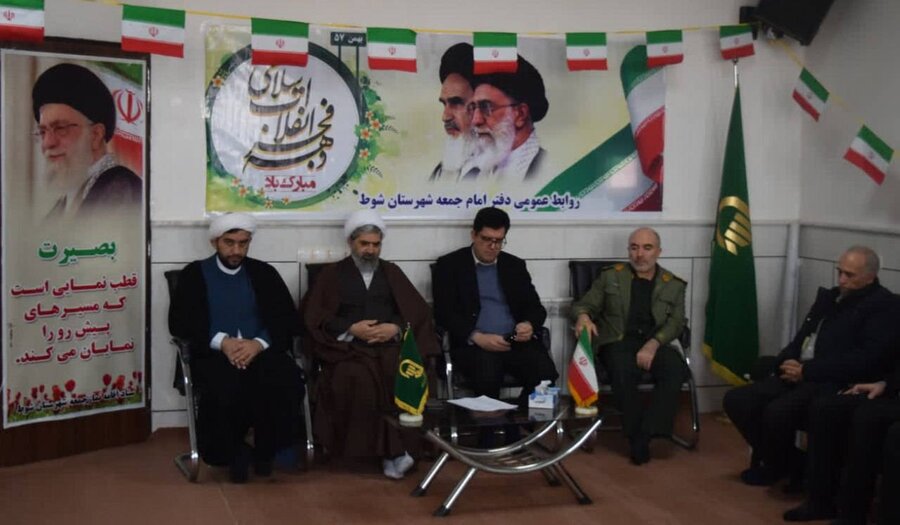 دیدار فرماندار و اعضای شورای اداری  با امام جمعه شهرستان شوط