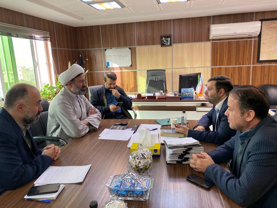 تفاهم‌نامه سه‌جانبه تکمیل پروژه‌های مسکونی مددجویی در پیشوا امضا شد