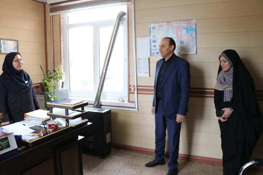 بازدید مدیرکل بهزیستی آذربایجانغربی از مرکز اورژانس اجتماعی سلماس
