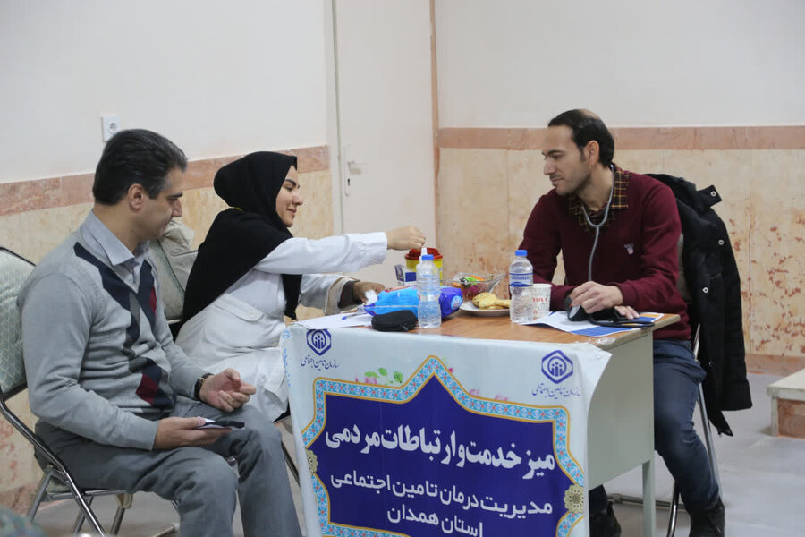 برگزاری ۴۶ میز خدمت بهزیستی همدان در حاشیه رویداد «سلام محله»