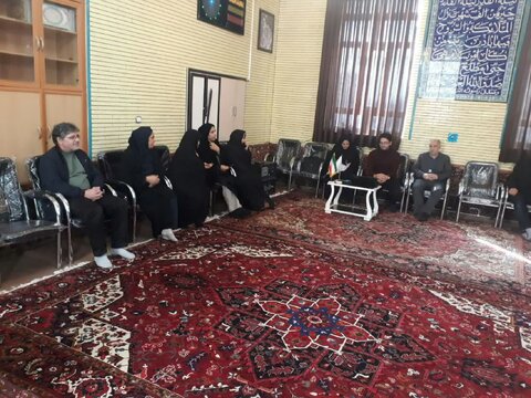 آ-شرقی هریس