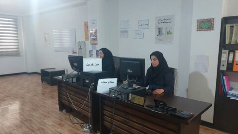 رباط کریم | برپایی میز خدمت بهزیستی در ۶ محله مختلف شهرستان و معرفی پویش «سلام محله»