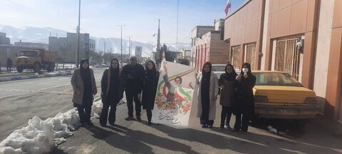 فیروزکوه | کارکنان بهزیستی به مناسبت گرامیداشت  دهه فجر، پیاده‌روی سلامت برگزار کردند