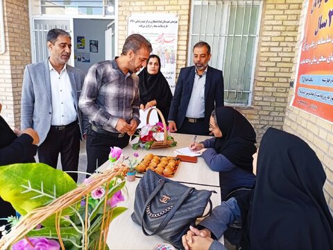 بهزیستی فسا|حضور پرشور مسئولین و مردم در پویش سراسری سلام محله در مراکز مثبت زندگی در سطح شهرستان فسا*