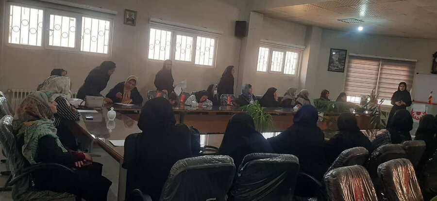 فیروزکوه | برگزاری کارگاه  آموزشی توانمندسازی معلولان شنوایی 
