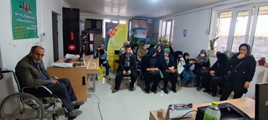 برگزاری پویش «سلام محله» در مرکز مثبت زندگی مریانج با ارائه خدمات گسترده رایگان